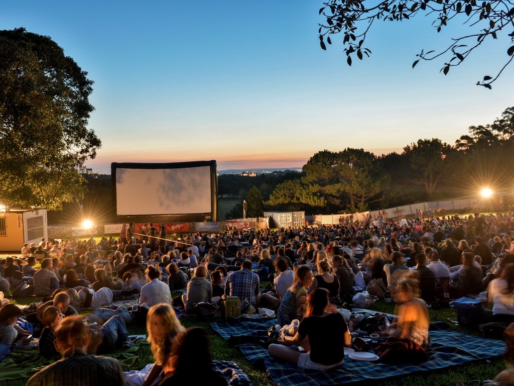 cinema-outdoor